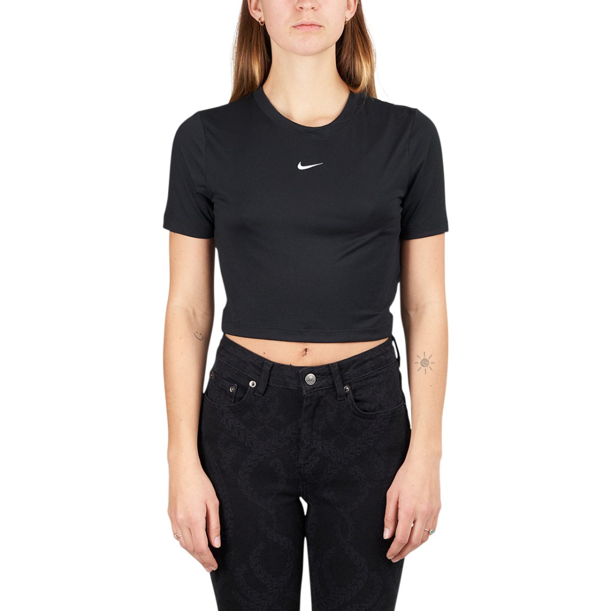 Image of Nike Sportswear Essential Bike Shorts (Black)