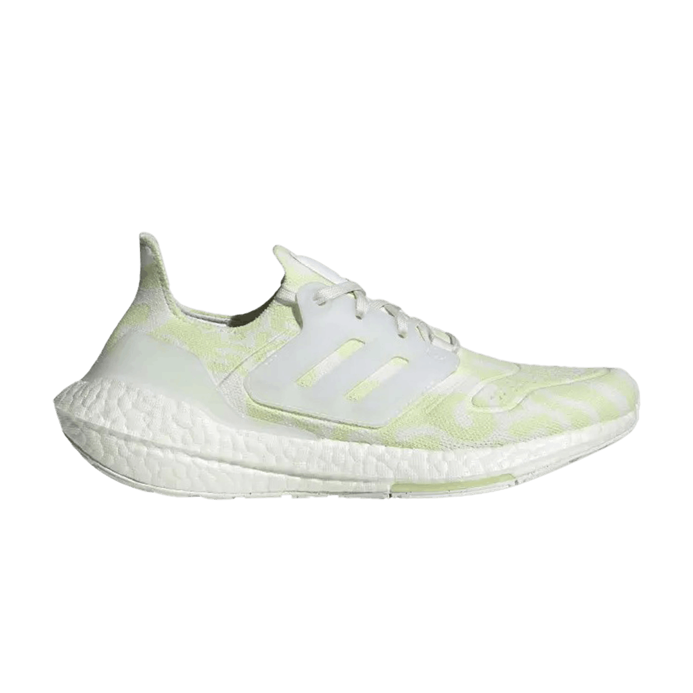 Image of adidas Wmns UltraBoost 22 Almost Lime (GX6302)