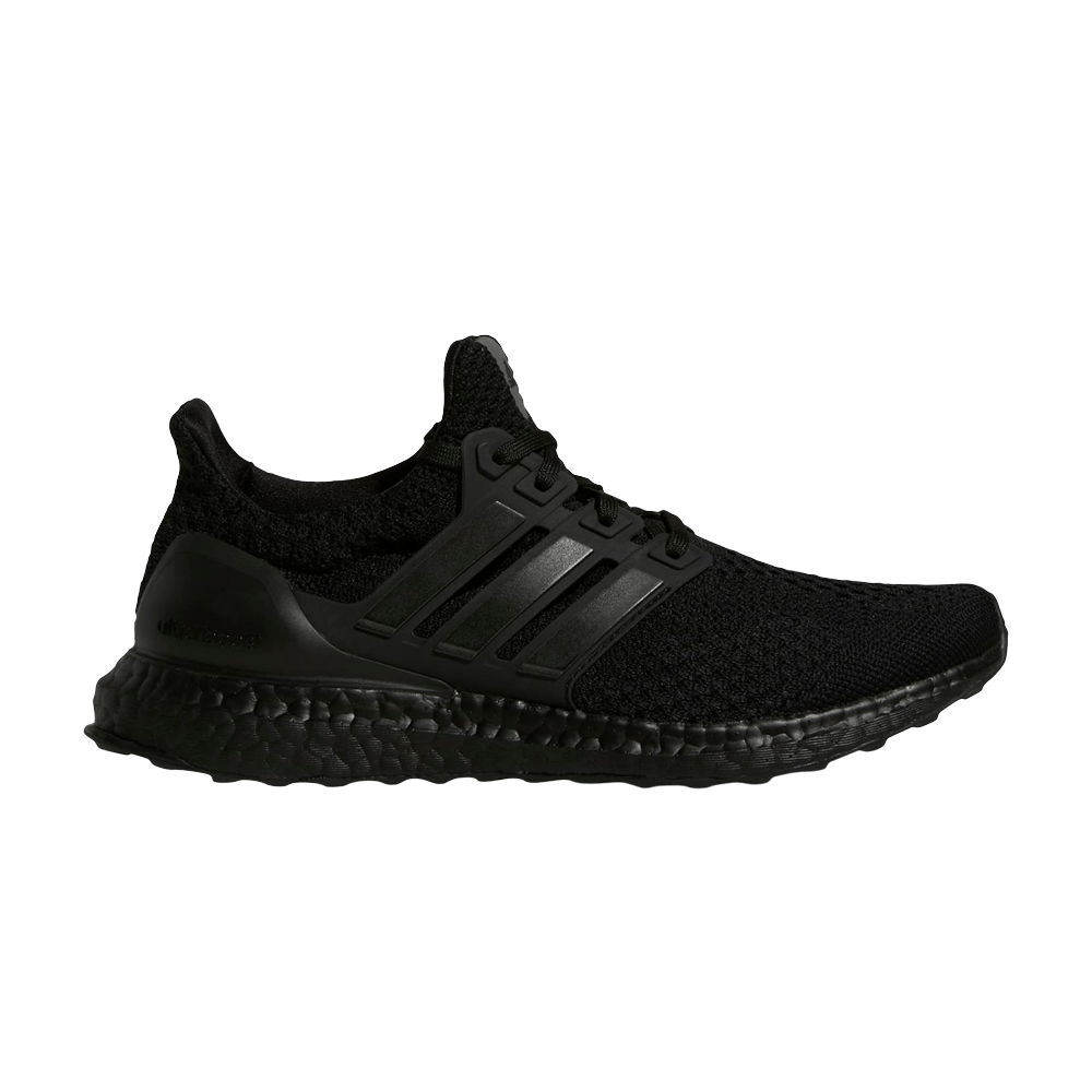 Image of adidas Wmns UltraBoost 5point0 DNA Triple Black (GV8743)
