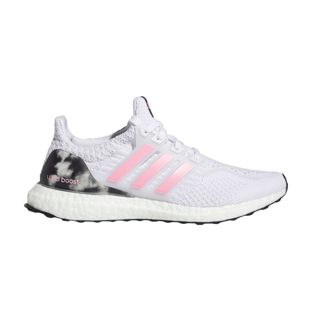 Image of adidas Wmns UltraBoost 5point0 DNA White Dash Grey (HP2479)