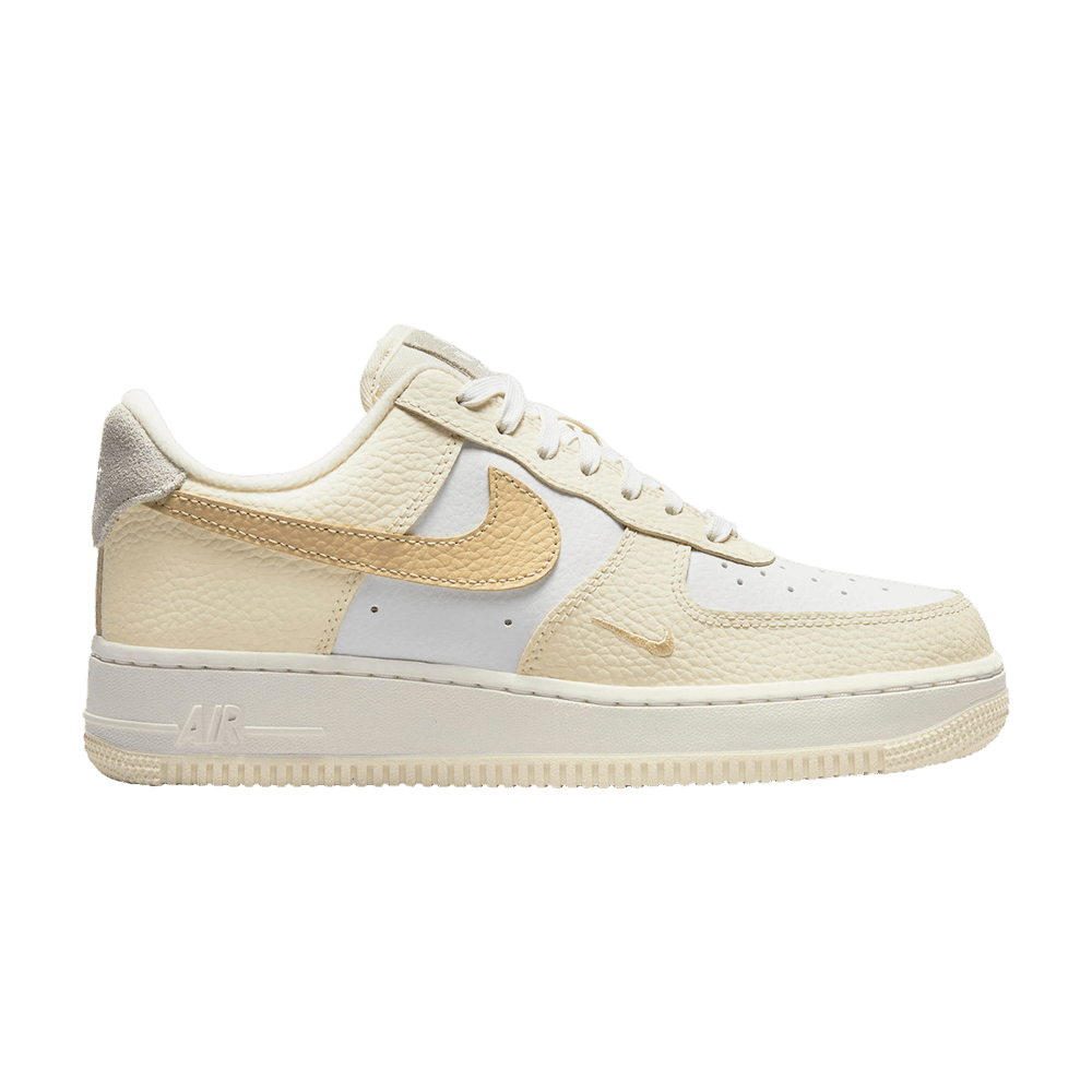 Image of Nike Wmns Air Force 1 Low 07 Coconut Milk (DX8953-100)