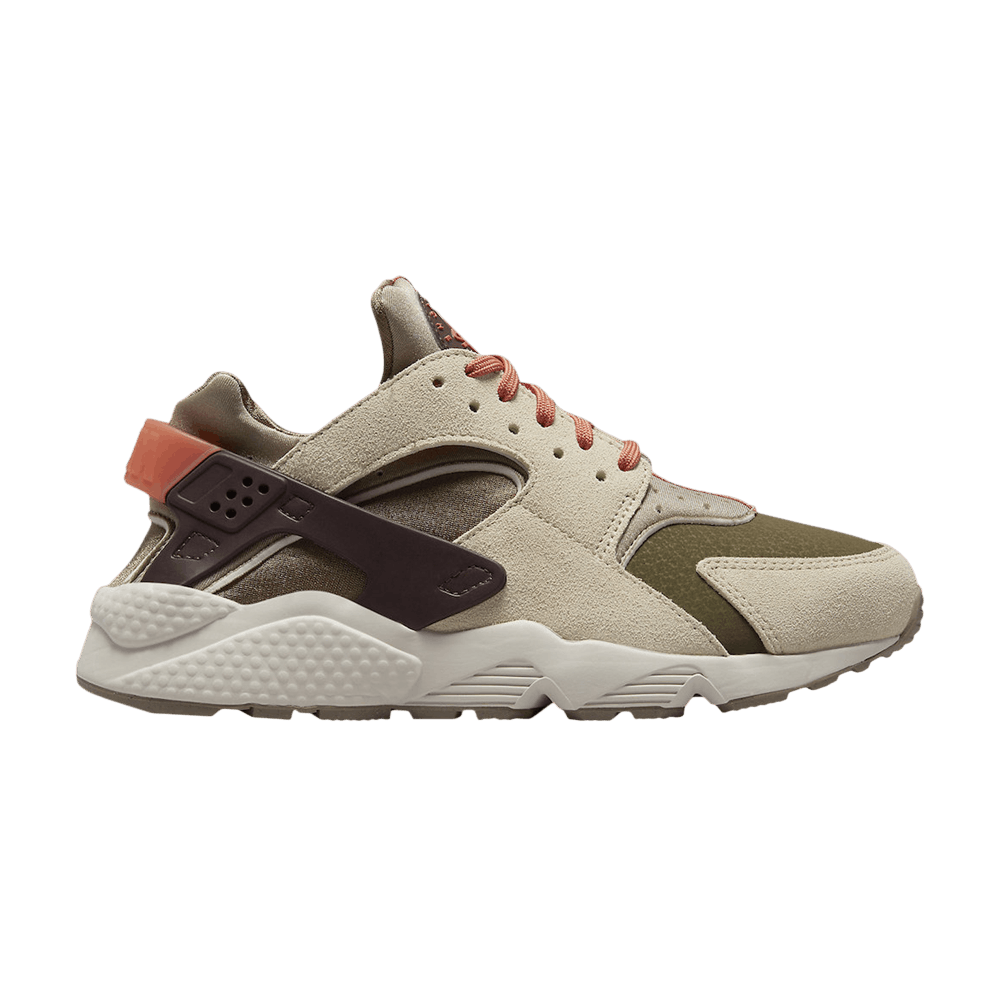 Image of Nike Wmns Air Huarache SP Madder Root (DQ9319-200)
