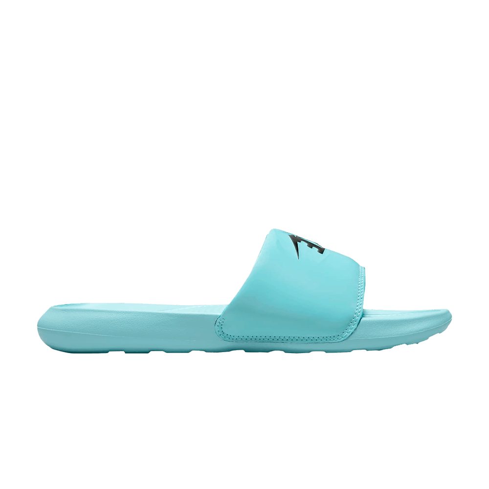 Image of Nike Wmns Victori One Slide Copa (CN9677-402)