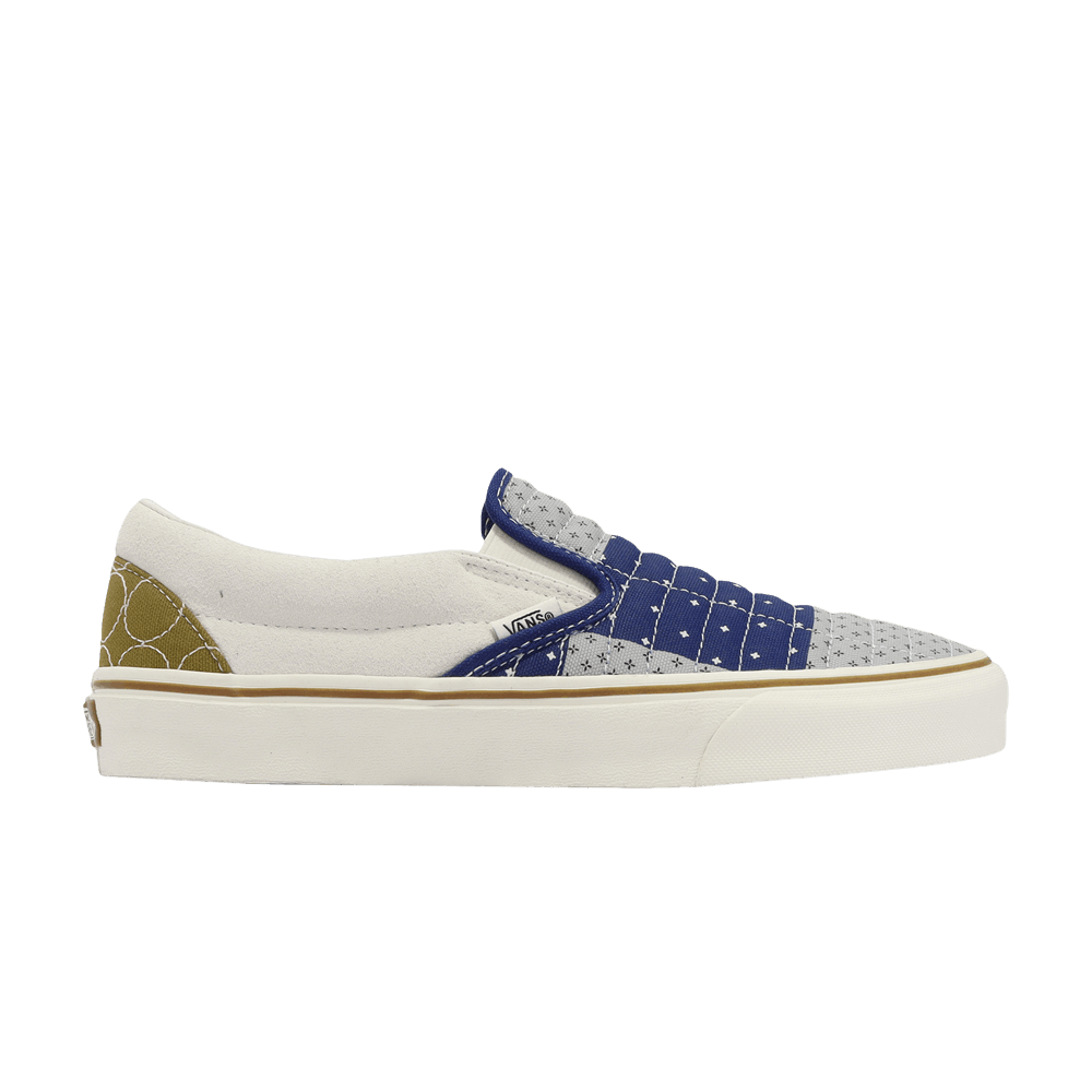 Image of Vans Classic Slip-On Quilted Bandana (VN0A7VCFBCK)