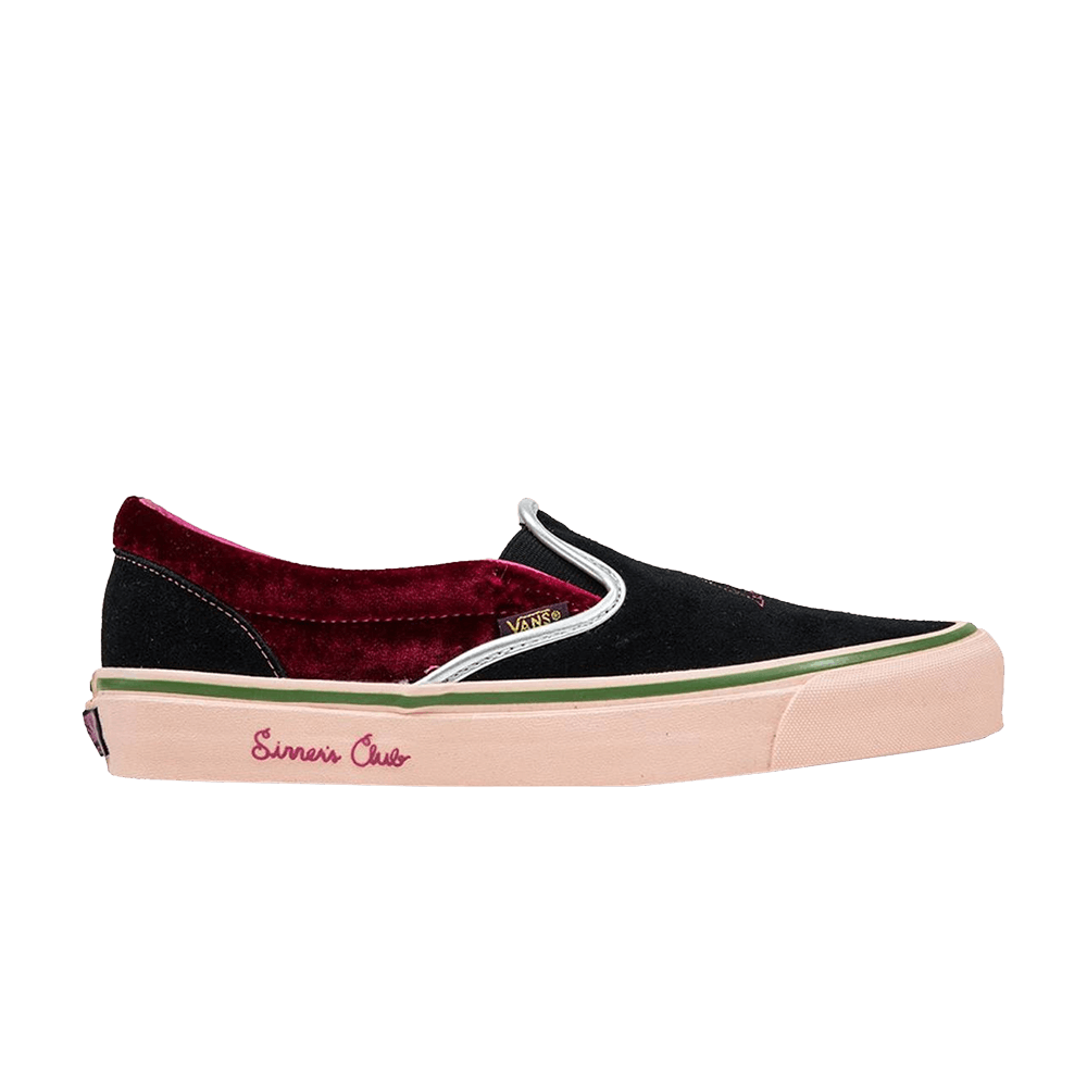Image of Vans Feature x Classic Slip-On Sinners Club (VN000UDFPTZ)