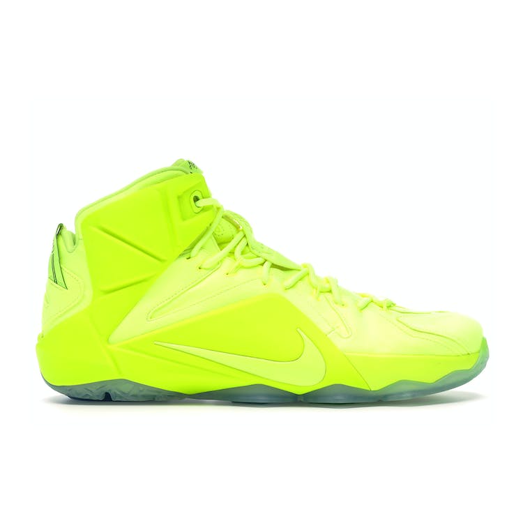 Image of LeBron 12 EXT Tennis Ball