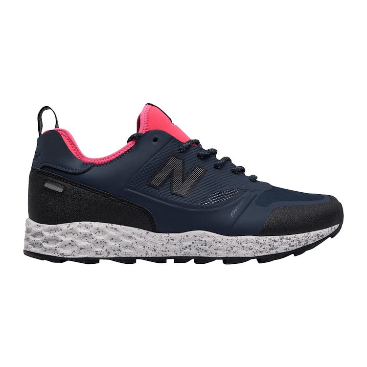 Image of New Balance Fresh Foam Trailbuster Navy Guava