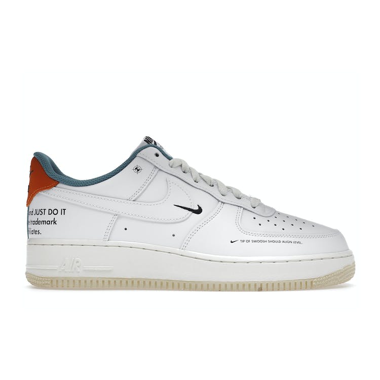 Image of Nike Air Force 1 Low 07 LE Starfish