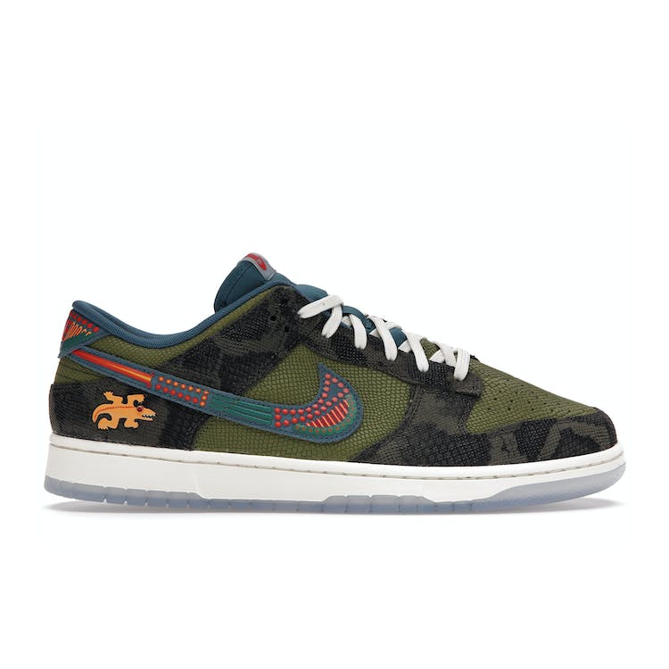 Image of Nike Dunk Low Siempre Familia