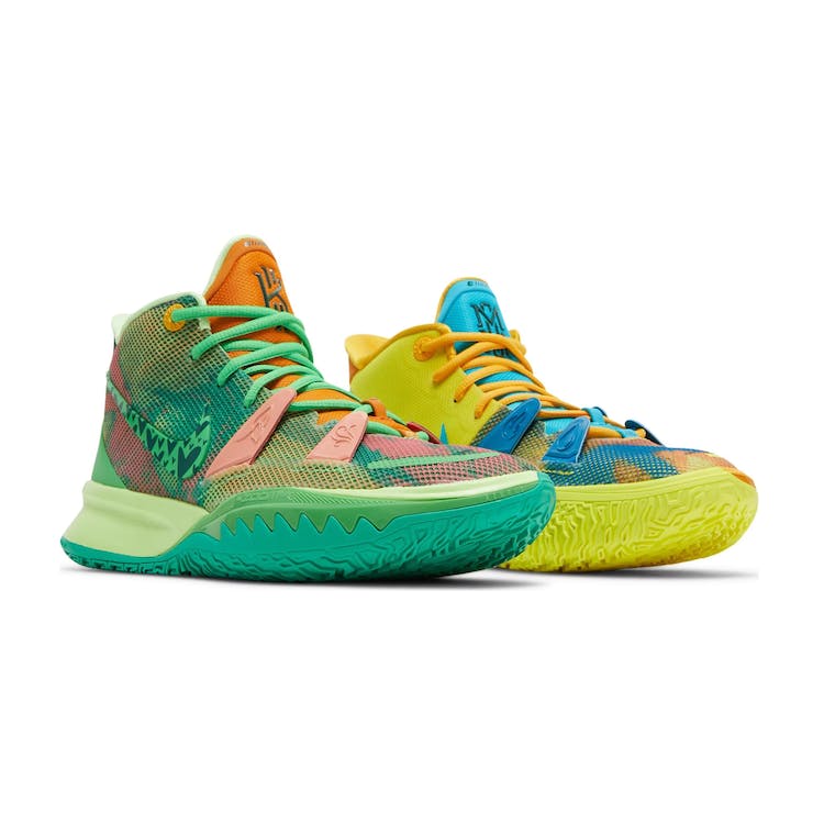 Image of Nike Kyrie 7 Sneaker Room Air and Earth