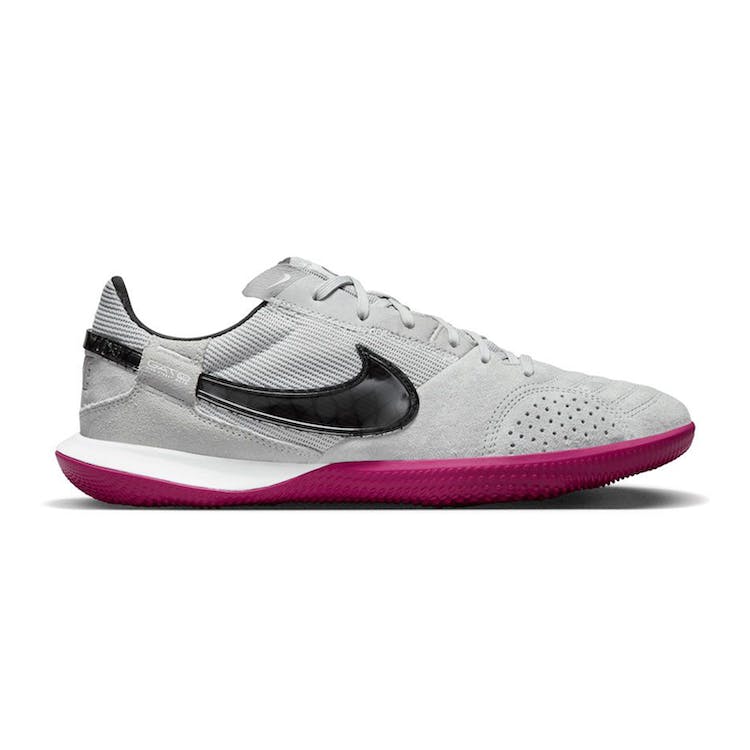 Image of Nike Streetgato Grey Fog Dynamic Berry